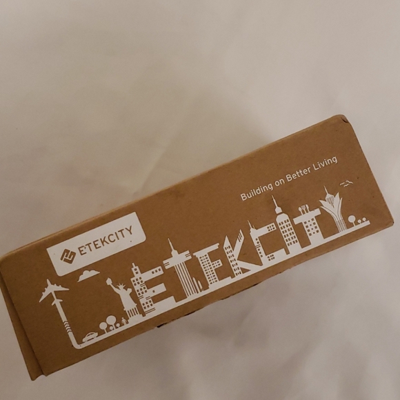 Etekcity Smart Outdoor Wi-Fi Outlet Black yellow - Picture 3 of 12